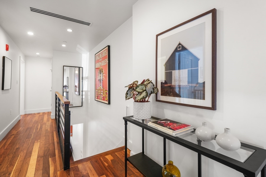 95 Appleton Street, Unit 1 Boston, MA 02116 - Photo 5 of 38 Gallery Image 5