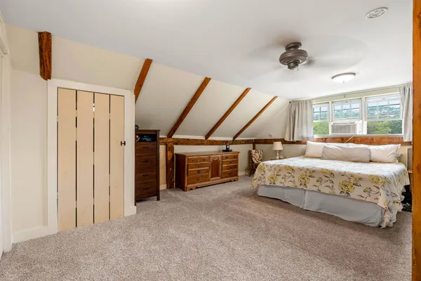 $629,900 | 415 Flanders Memorial Road, Weare, NH 03281