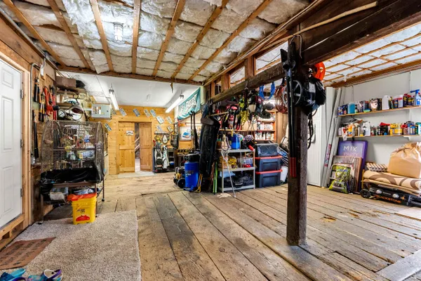 $629,900 | 415 Flanders Memorial Road, Weare, NH 03281