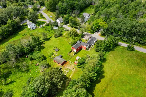 $629,900 | 415 Flanders Memorial Road, Weare, NH 03281