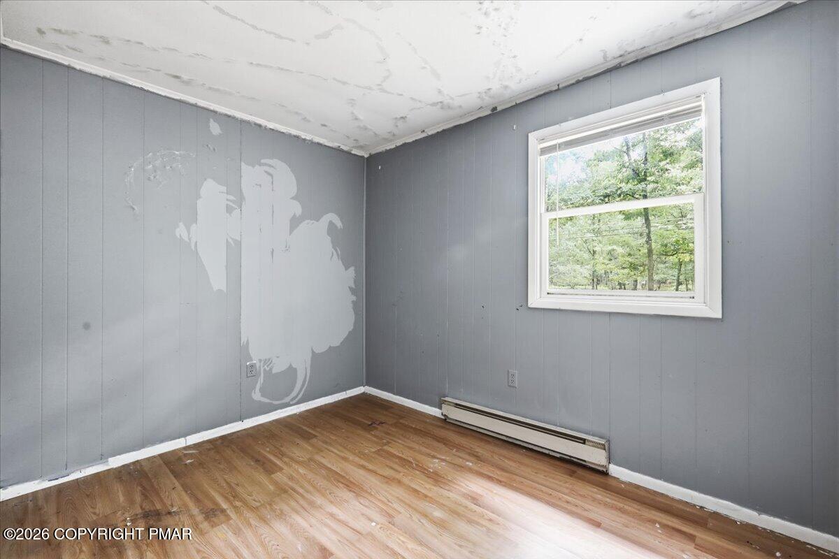 337 Oak Hill Road Hawley, PA 18428 - Photo 17 of 25 Bedroom #3