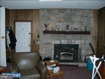 1530 Koffel Road Hatfield, PA 19440 - Photo 2 of 6 Family Room