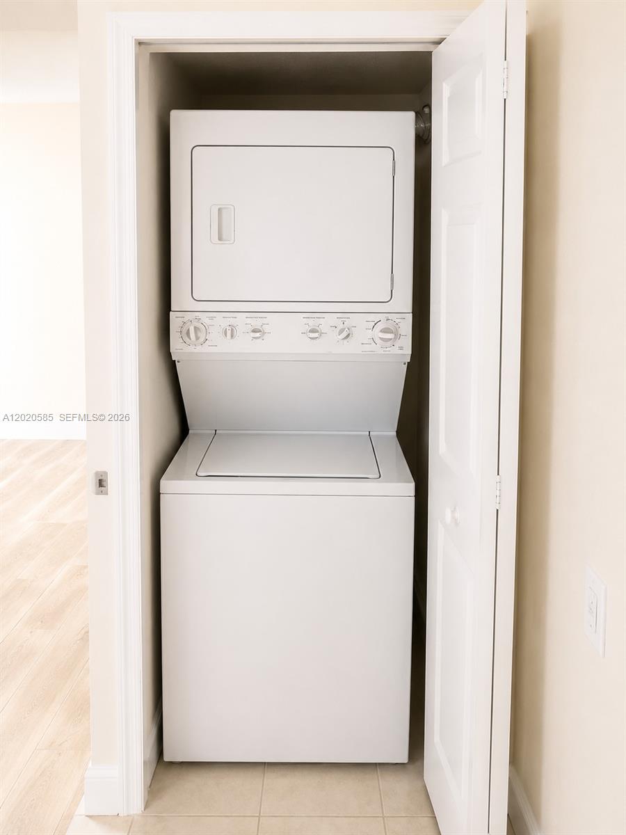 13255 Southwest 88th Lane, Unit 406CS Miami, FL 33186 - Photo 5 of 7