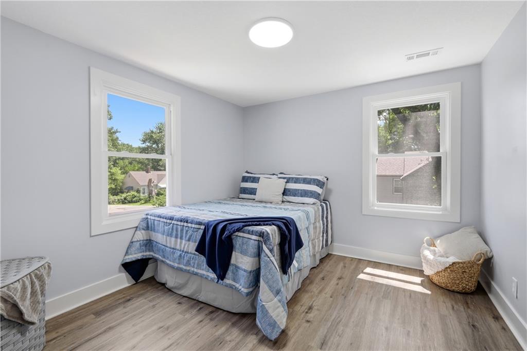 9709 Rice Avenue Kansas City, MO 64133 - Photo 9 of 15