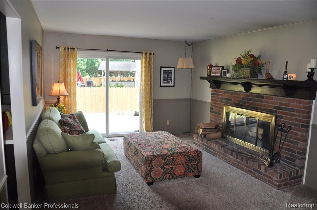5112 North Georgetown Road Grand Blanc, MI 48439 - Photo 10 of 27 DSC_0288.JPG