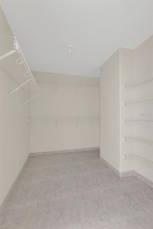 4110 Santa Barbara Road Kissimmee, FL 34746 - Photo 10 of 32