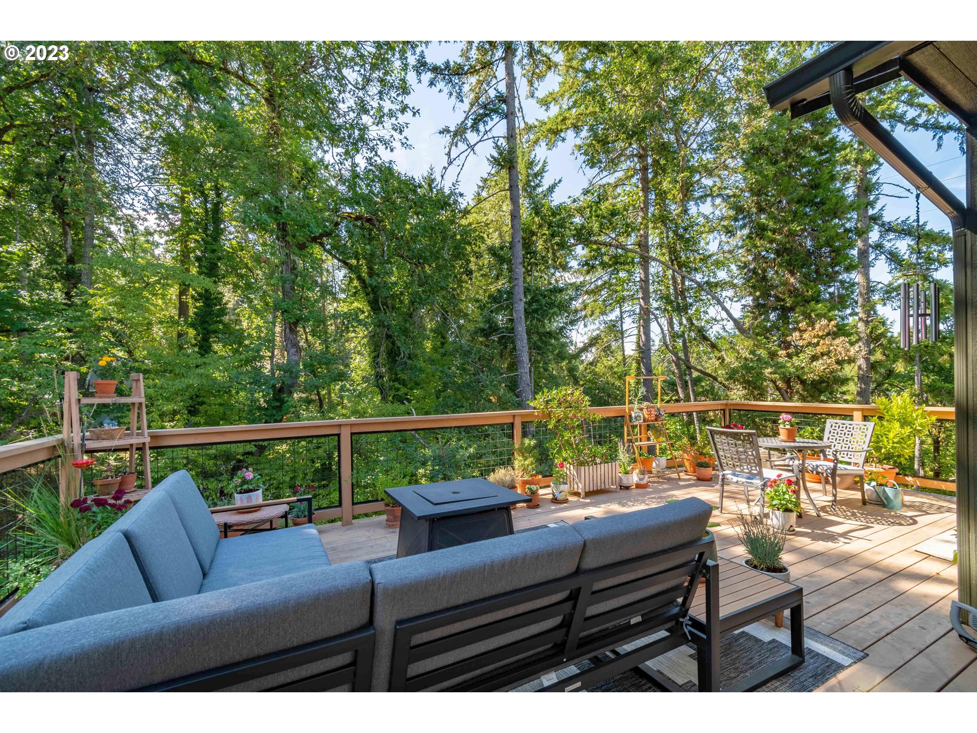 660 Fox Pine Lane Eugene, OR 97405 - Photo 41 of 48