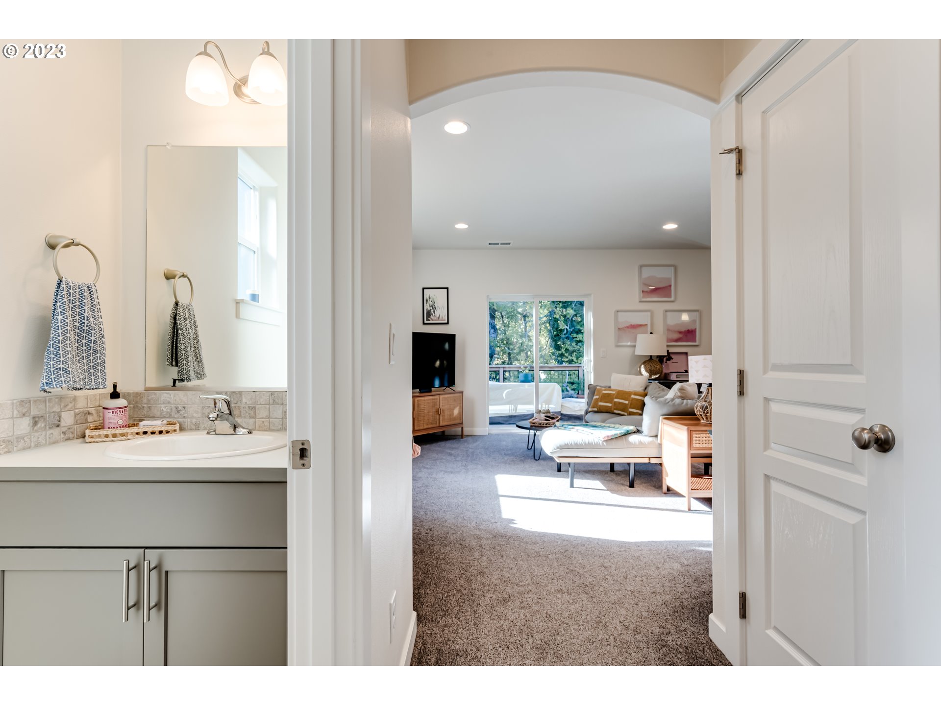 660 Fox Pine Lane Eugene, OR 97405 - Photo 7 of 48