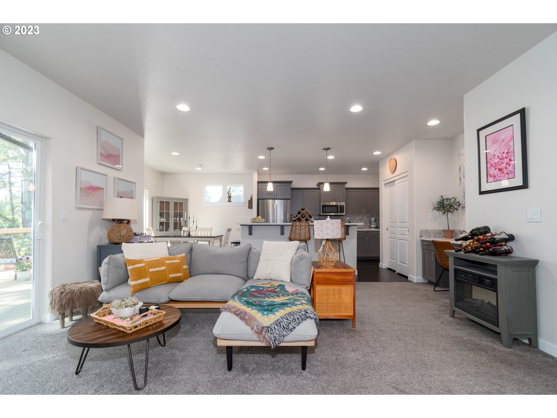 660 Fox Pine Lane Eugene, OR 97405 - Photo 10 of 48