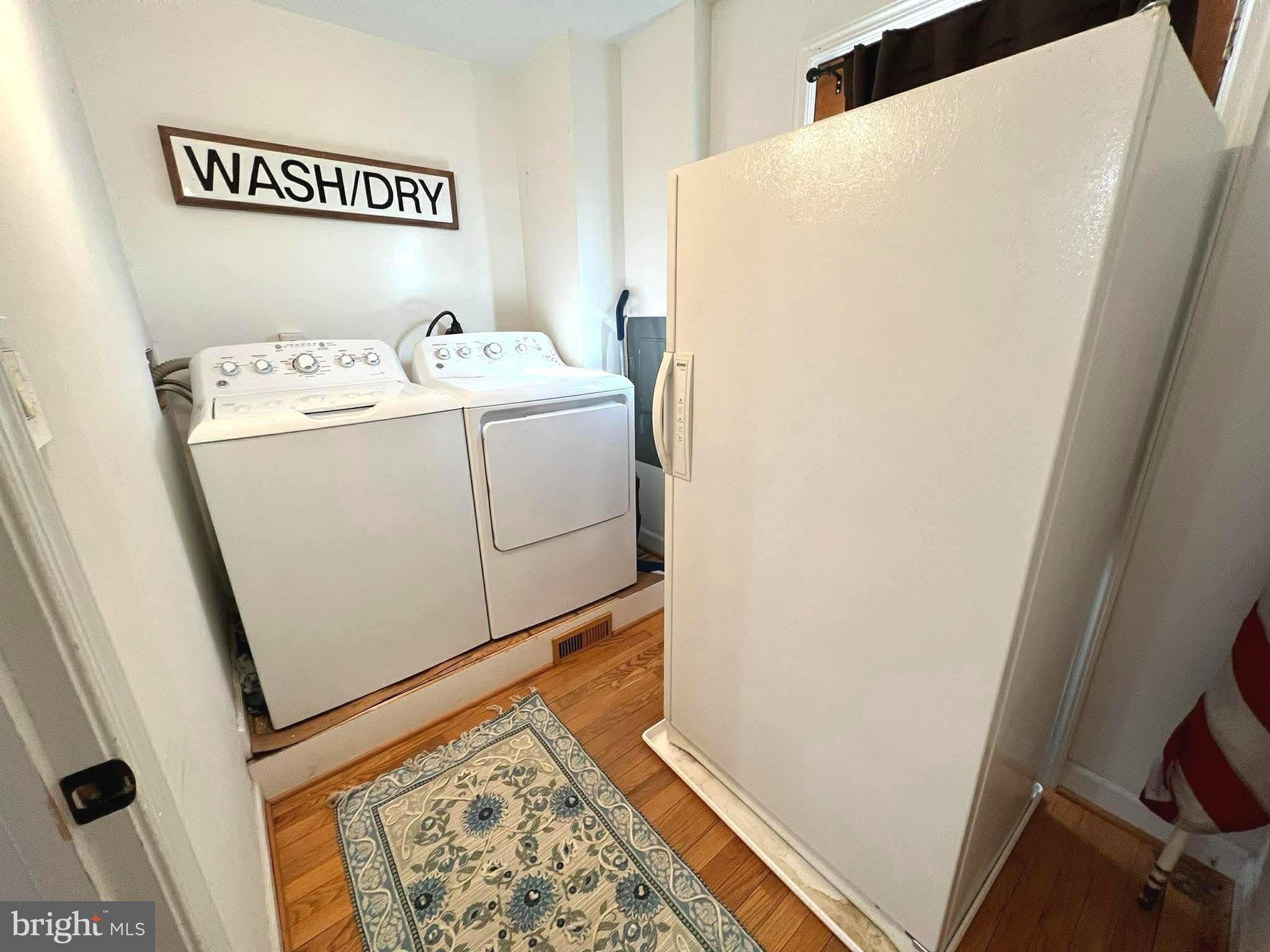 10680 Allens Fresh Road Charlotte Hall, MD 20622 - Photo 13 of 22 a utility room with dryer and washer