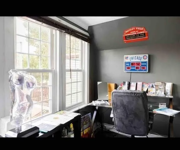 $2,600 | 3406 West Dickens Avenue, Unit 2, Chicago, IL 60647