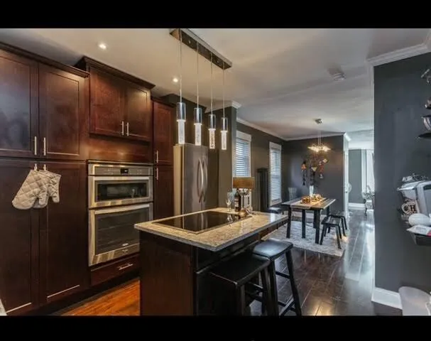 $2,600 | 3406 West Dickens Avenue, Unit 2, Chicago, IL 60647