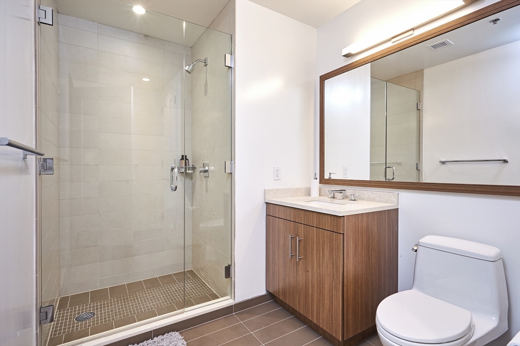 580 Washington Street, Unit 1407 Boston, MA 02111 - Photo 13 of 29