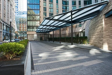 $1,299,000 | 580 Washington Street, Unit 1407, Boston, MA 02111