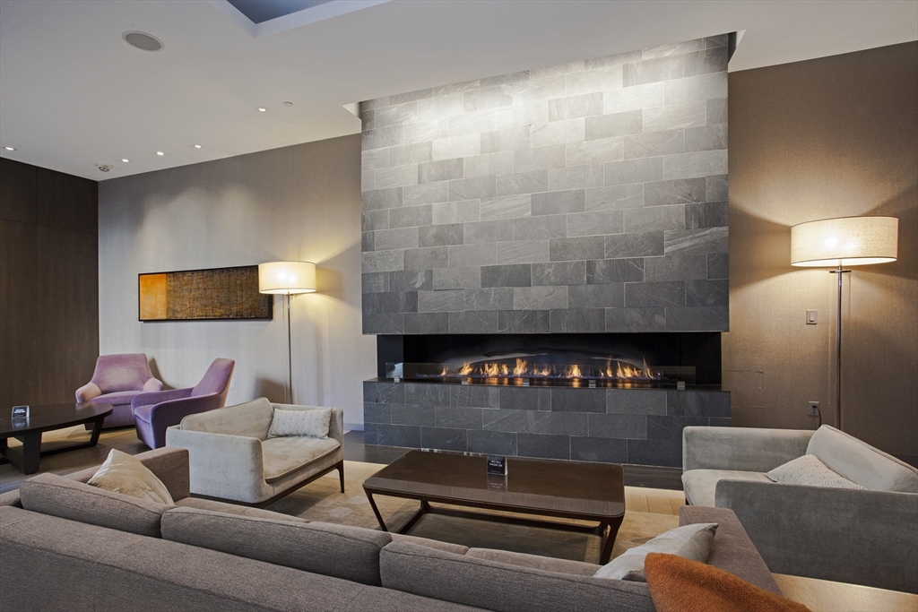 580 Washington Street, Unit 1407 Boston, MA 02111 - Photo 22 of 29