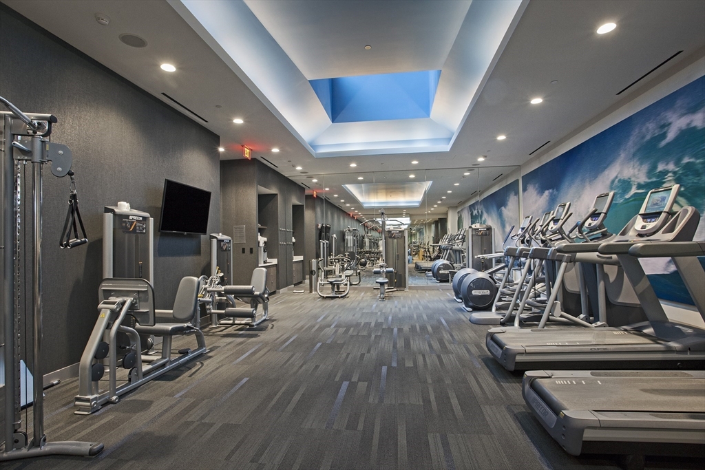 580 Washington Street, Unit 1407 Boston, MA 02111 - Photo 25 of 29