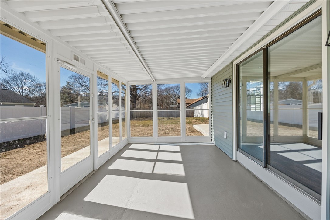 684 County Road Barrington, RI 02806 - Photo 28 of 36 Gallery Image 28
