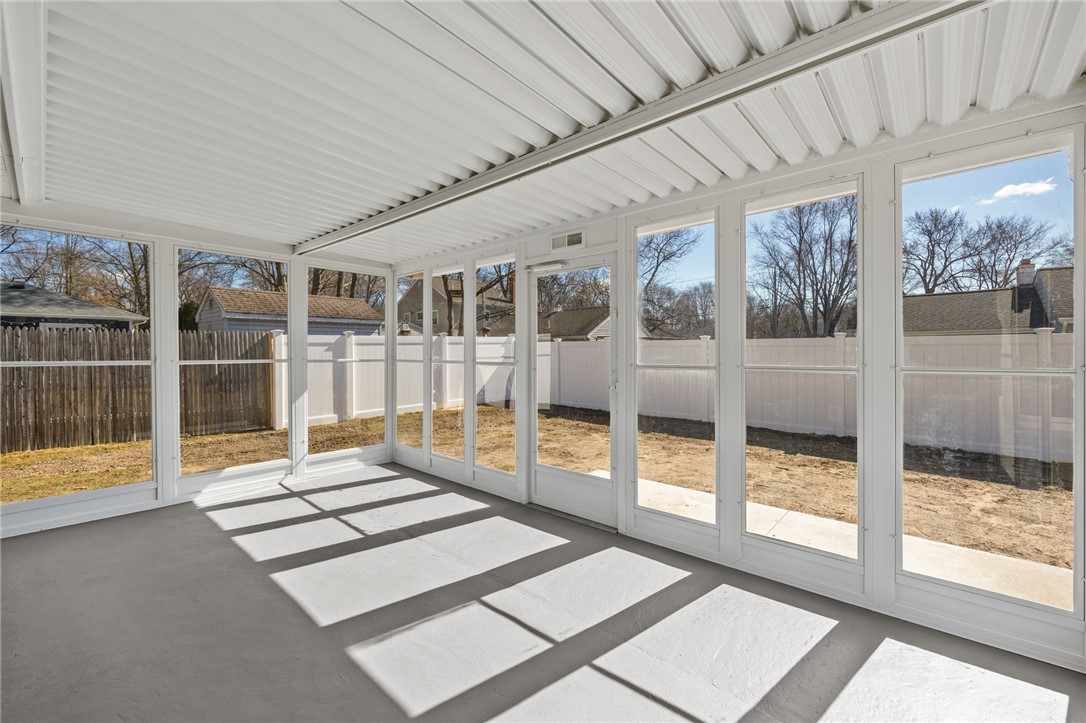 684 County Road Barrington, RI 02806 - Photo 32 of 36 Gallery Image 32