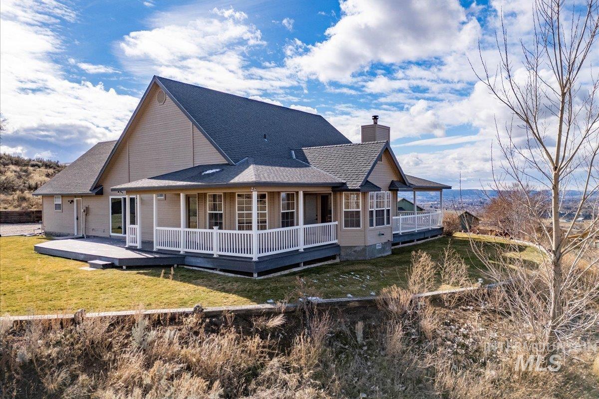 2132 Corral Road Emmett, ID 83617 - Photo 2 of 50