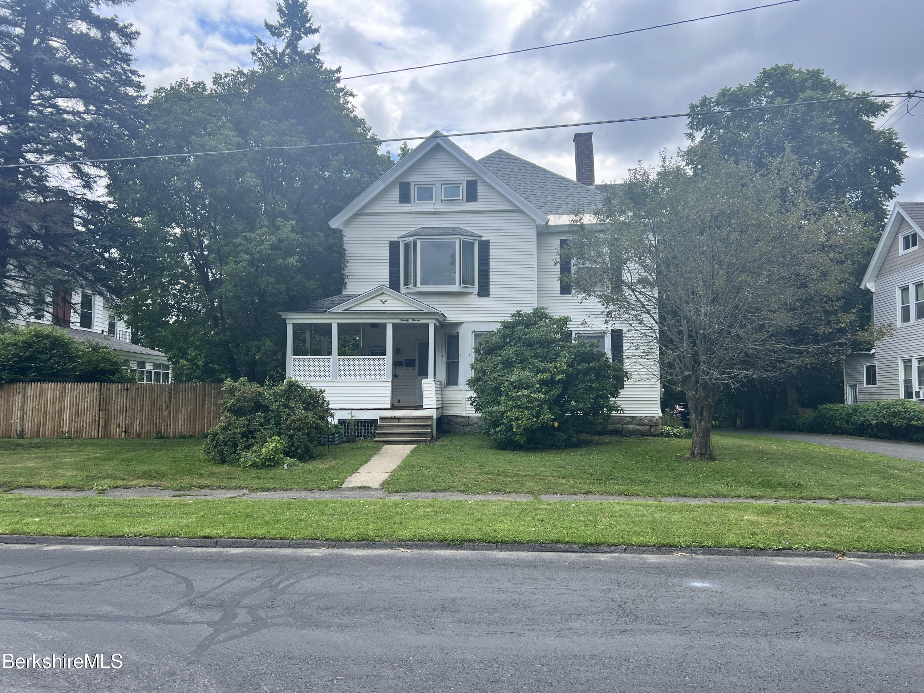 97 Appleton Avenue Pittsfield, MA 01201 - Photo 1 of 34 front