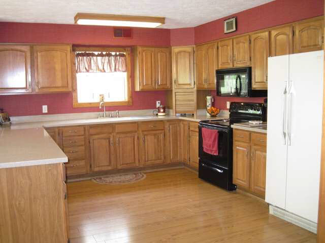 7661 East Clifton Road Albany, IN 47320 - Photo 2 of 30 Gallery Image 2