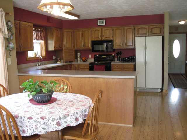 7661 East Clifton Road Albany, IN 47320 - Photo 9 of 30 Gallery Image 9