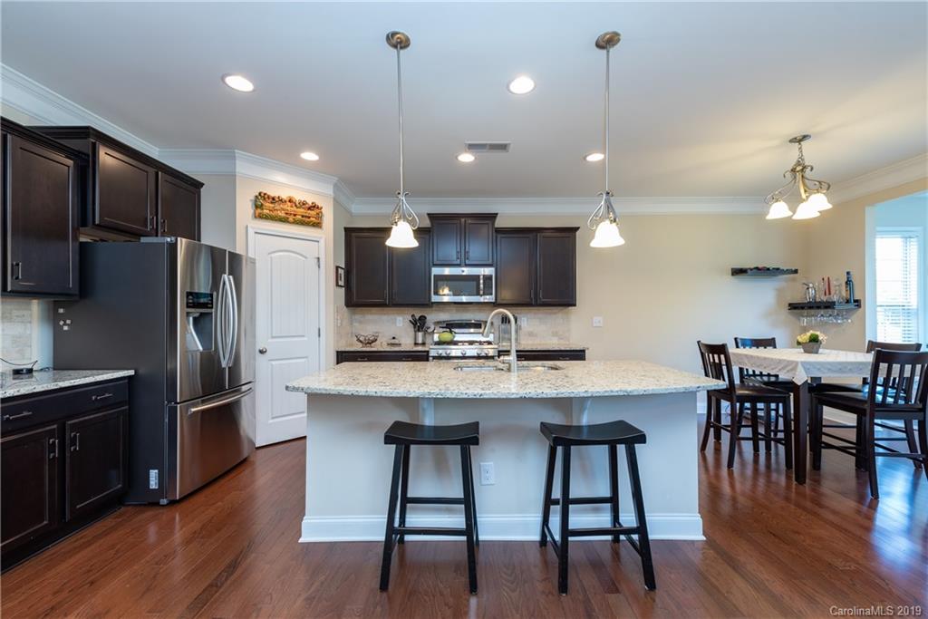 9230 Inverness Bay Road Charlotte, NC 28278 - Photo 11 of 27