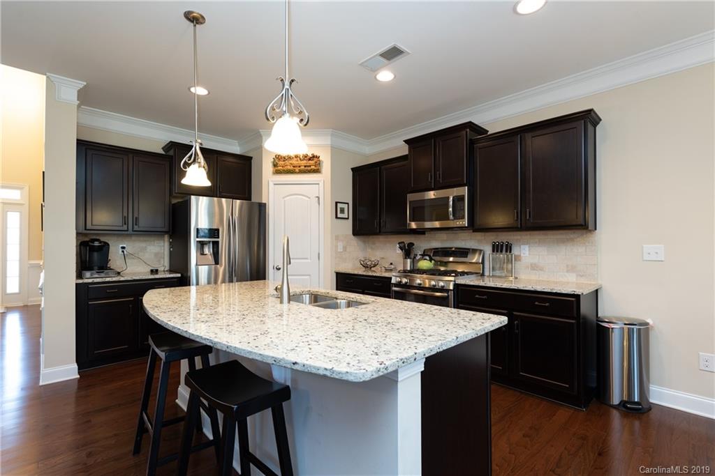 9230 Inverness Bay Road Charlotte, NC 28278 - Photo 12 of 27
