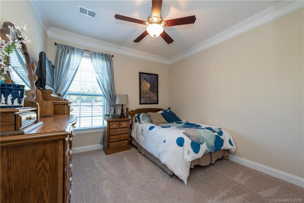 9230 Inverness Bay Road Charlotte, NC 28278 - Photo 14 of 27