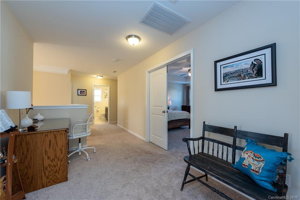 9230 Inverness Bay Road Charlotte, NC 28278 - Photo 16 of 27