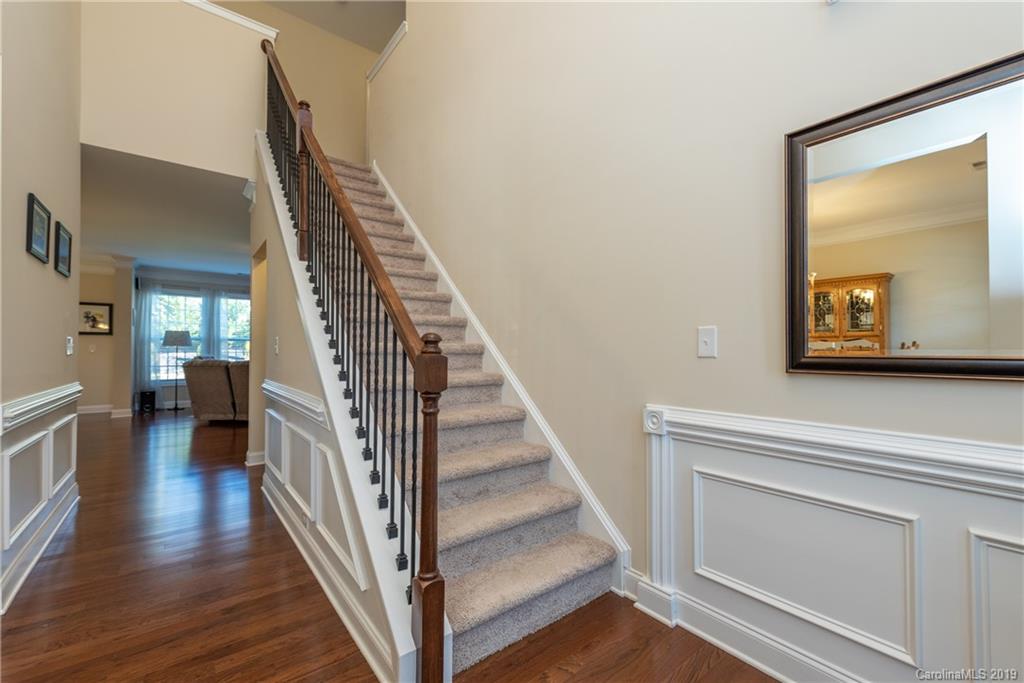 9230 Inverness Bay Road Charlotte, NC 28278 - Photo 3 of 27