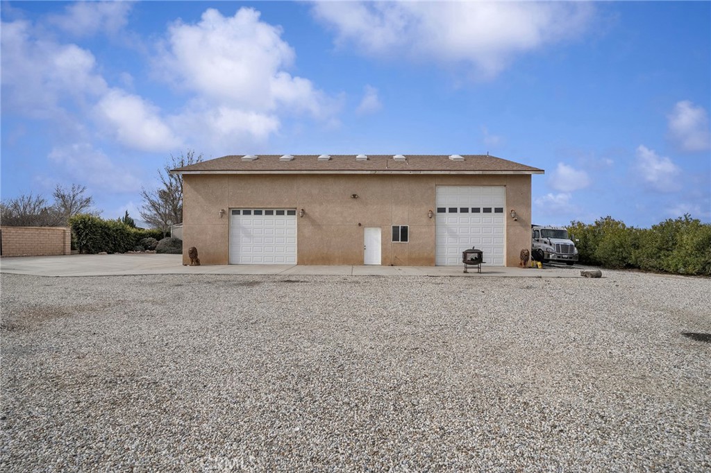 7172 Jargon Road Hesperia, CA 92344 - Photo 55 of 75 a view of a house with a backyard