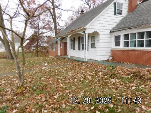 $38,500 | 100 West Lincoln Drive, Greenup, IL 62428