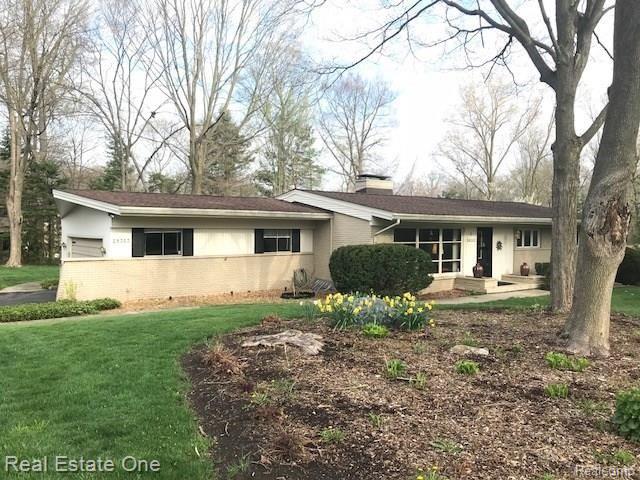 28353 Quail Hollow Road Farmington Hills, MI 48331 - Photo 1 of 31