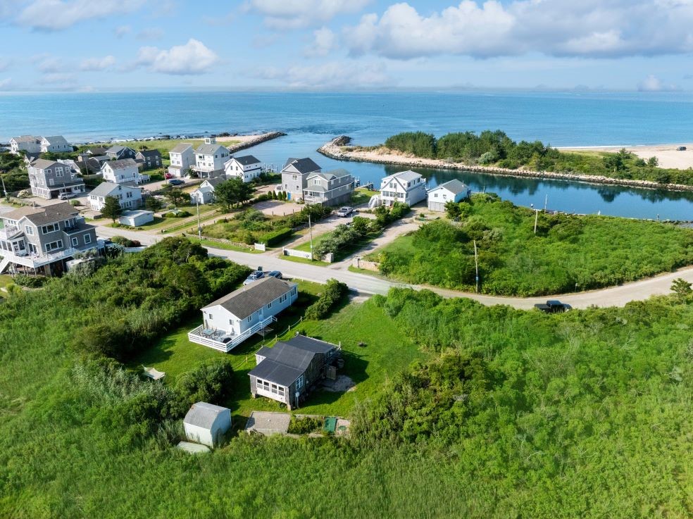 853 West Beach Road Charlestown, RI 02813 - Photo 5 of 14