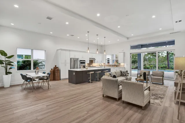 $1,089,000 | 114 Palma Street, Port St. Lucie, FL 34984