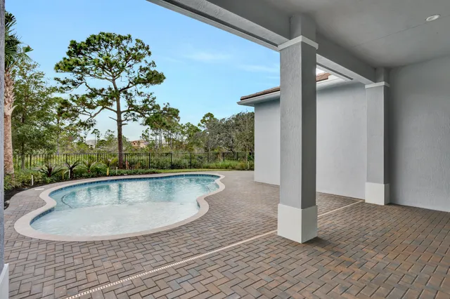 $1,089,000 | 114 Palma Street, Port St. Lucie, FL 34984