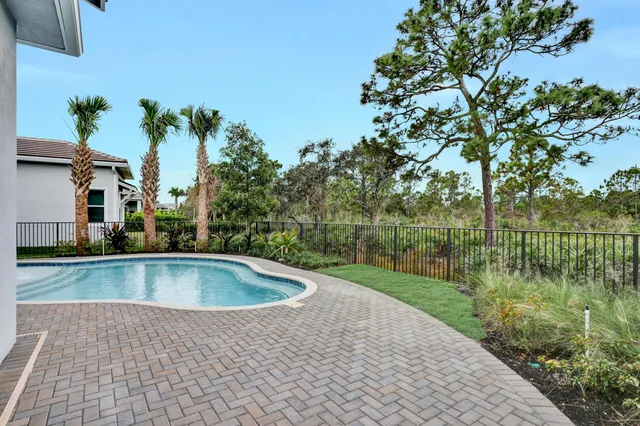 $1,089,000 | 114 Palma Street, Port St. Lucie, FL 34984