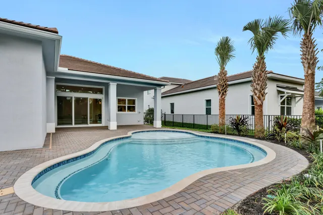 $1,089,000 | 114 Palma Street, Port St. Lucie, FL 34984