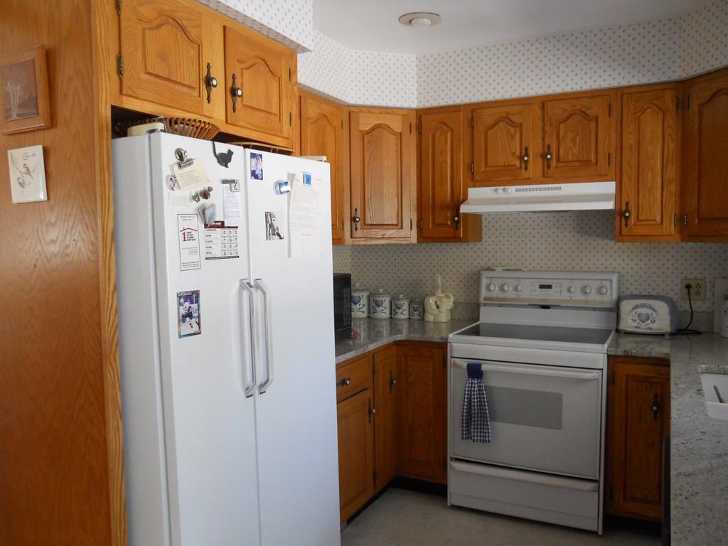 29 Gilbert Street Orono, ME 04473 - Photo 3 of 18 Kitchen