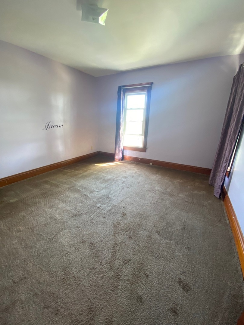 752 Lievan Road Dixon, IL 61021 - Photo 19 of 35