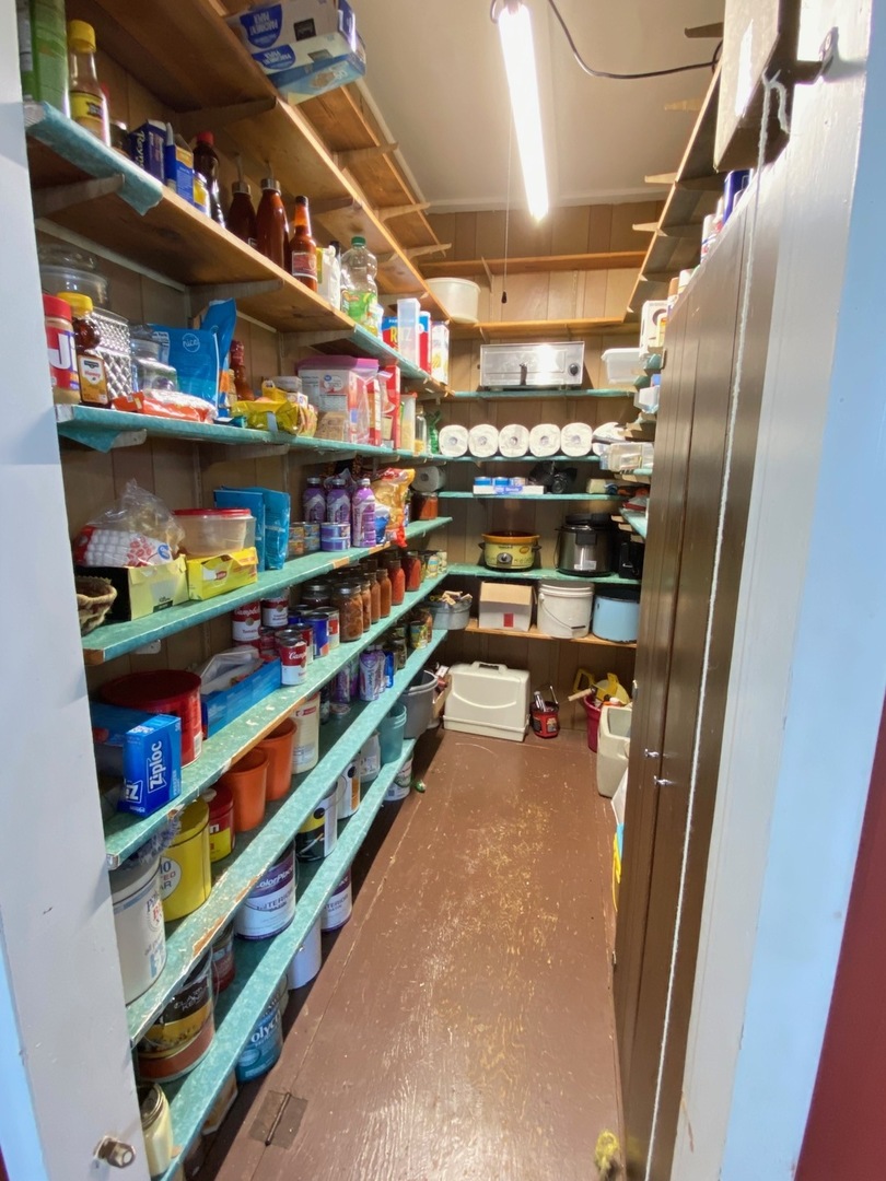 752 Lievan Road Dixon, IL 61021 - Photo 9 of 35