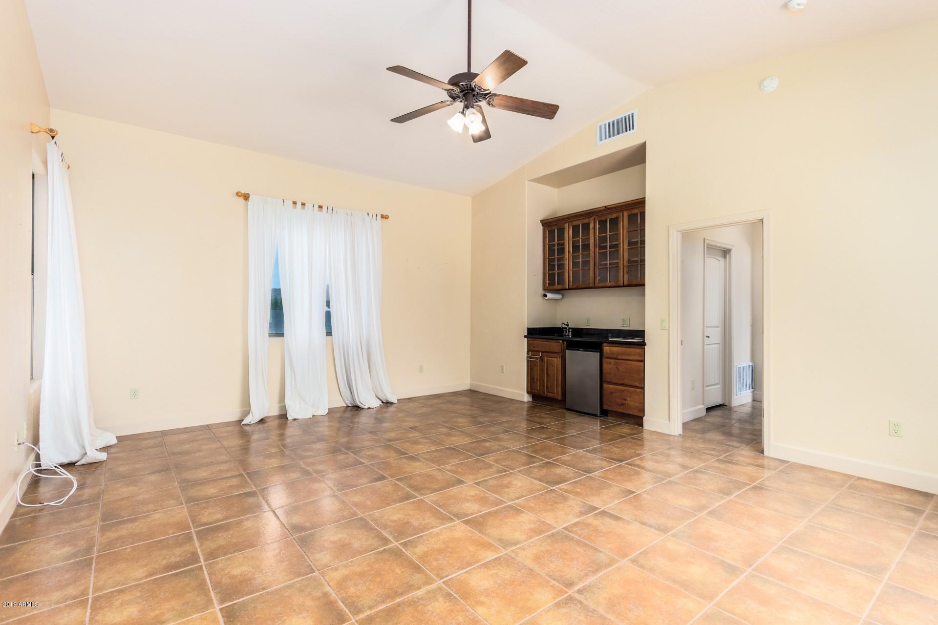 17412 West Ocotillo Road Waddell, AZ 85355 - Photo 23 of 32 Casita Great Rm