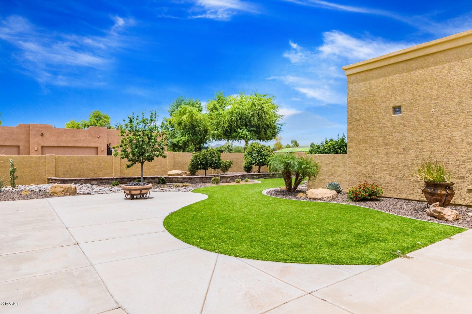 17412 West Ocotillo Road Waddell, AZ 85355 - Photo 28 of 32 Courtyard