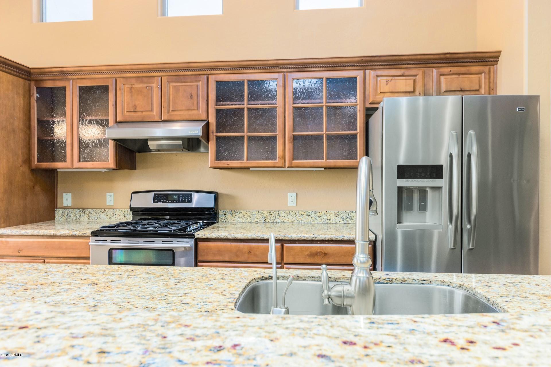 17412 West Ocotillo Road Waddell, AZ 85355 - Photo 8 of 32 Kitchen