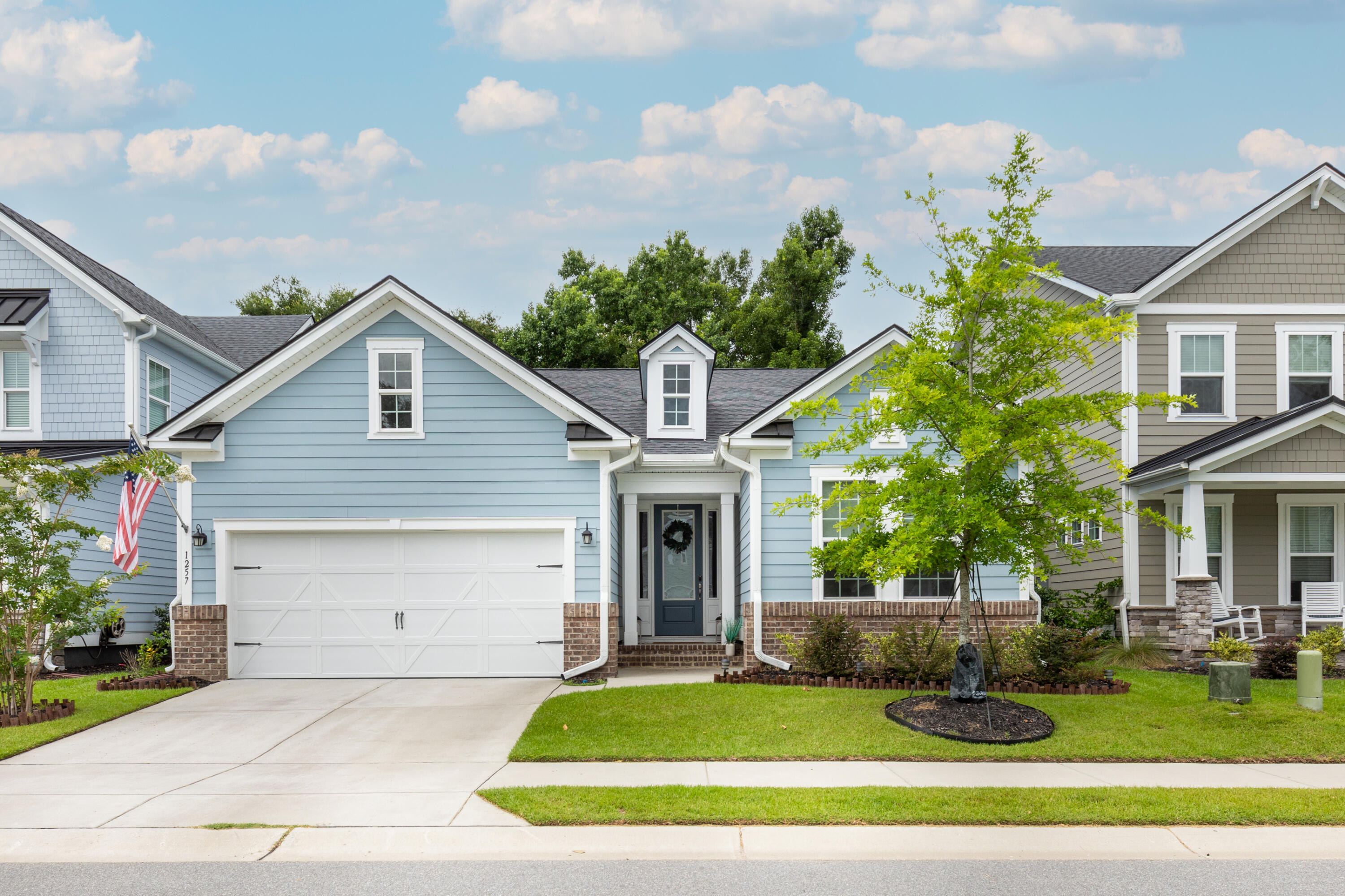 1257 Gannett Road Mount Pleasant, SC 29464 - Photo 1 of 36 1257Gannett-KeenEyeMarketing-01