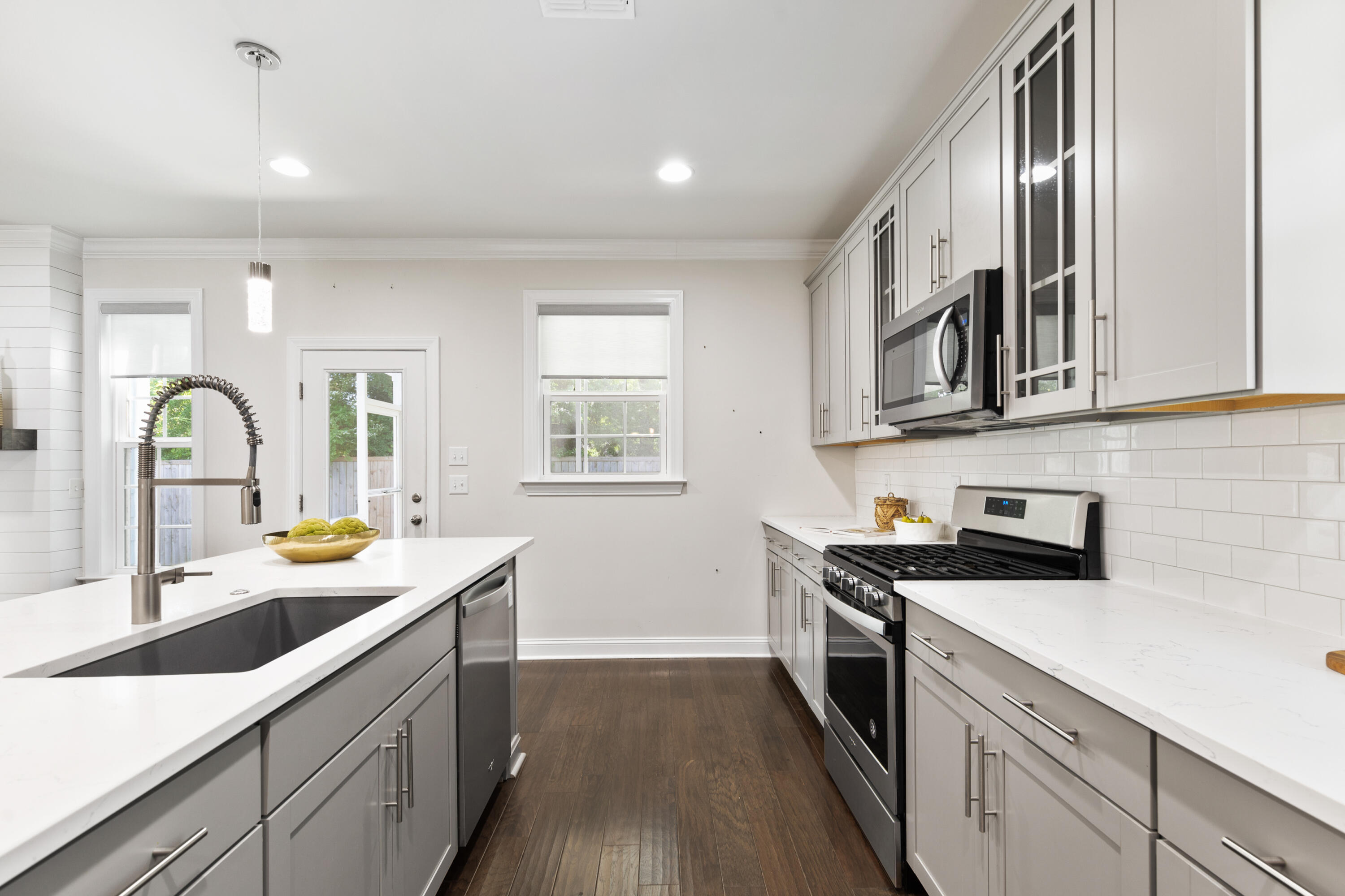 1257 Gannett Road Mount Pleasant, SC 29464 - Photo 13 of 36 1257GannettRoad- KeenEyeMarketing0013