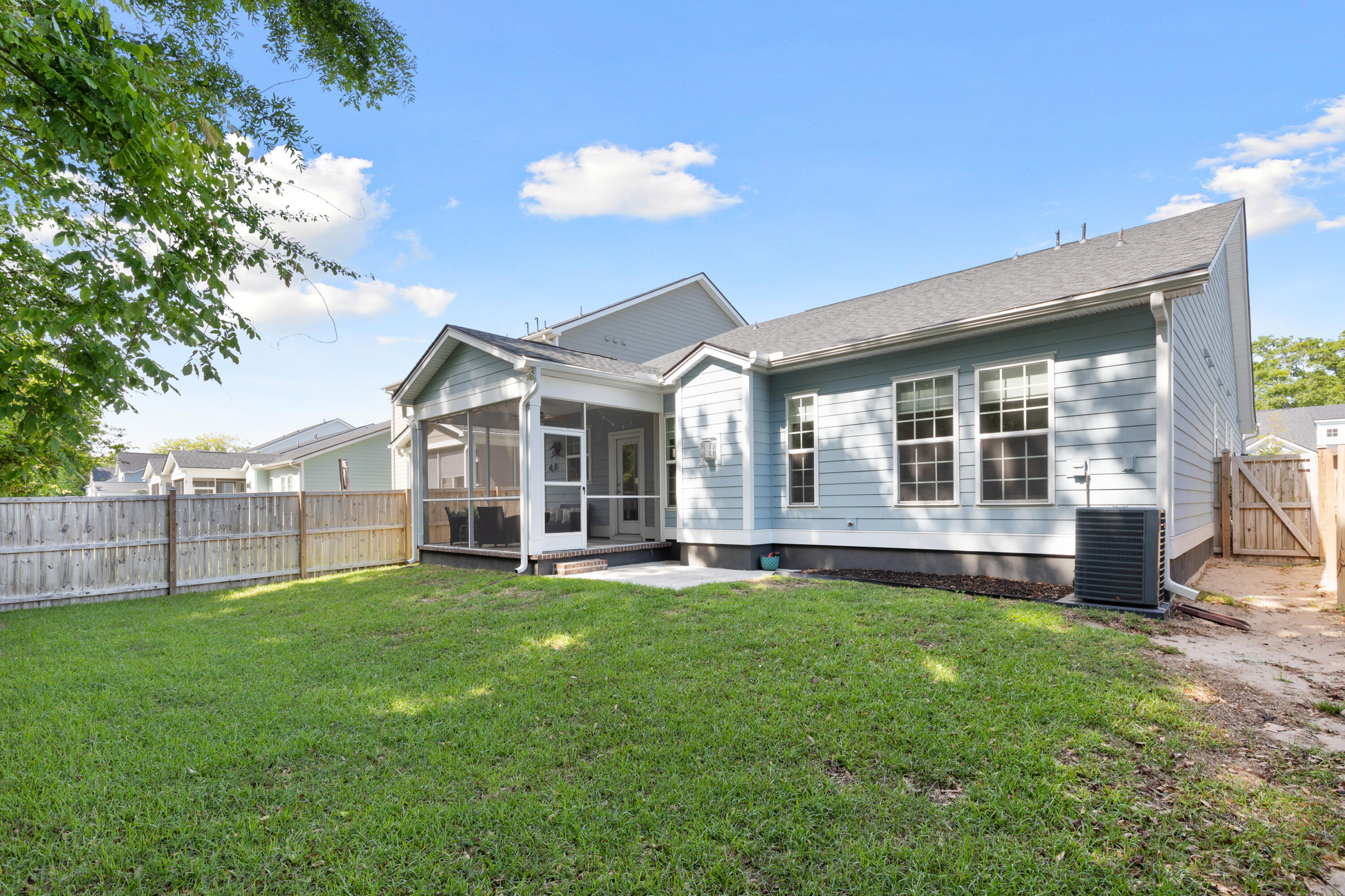 1257 Gannett Road Mount Pleasant, SC 29464 - Photo 34 of 36 1257GannettRoad- KeenEyeMarketing0034