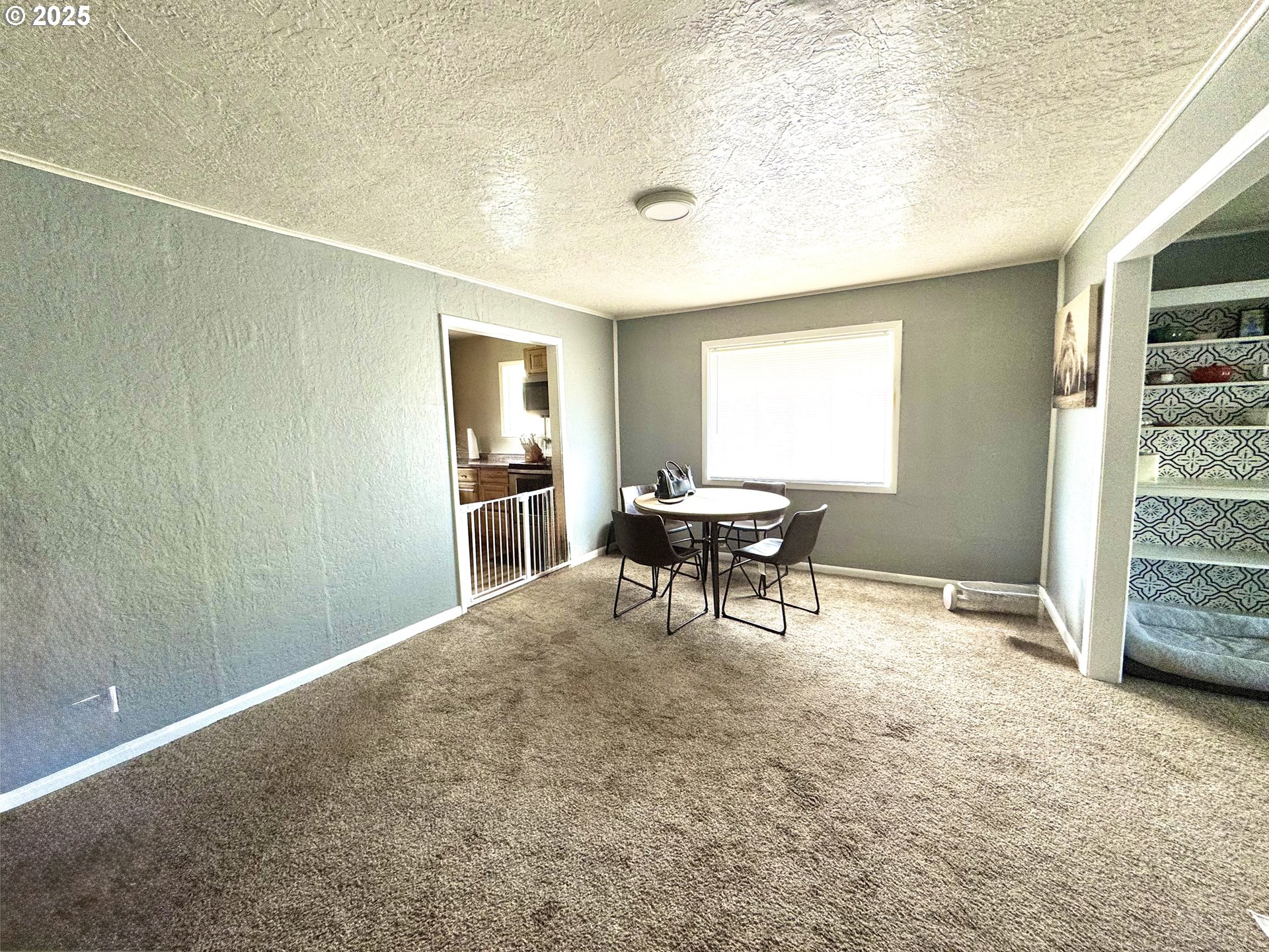 1135 Monmouth Street Independence, OR 97351 - Photo 11 of 20 Dining Room