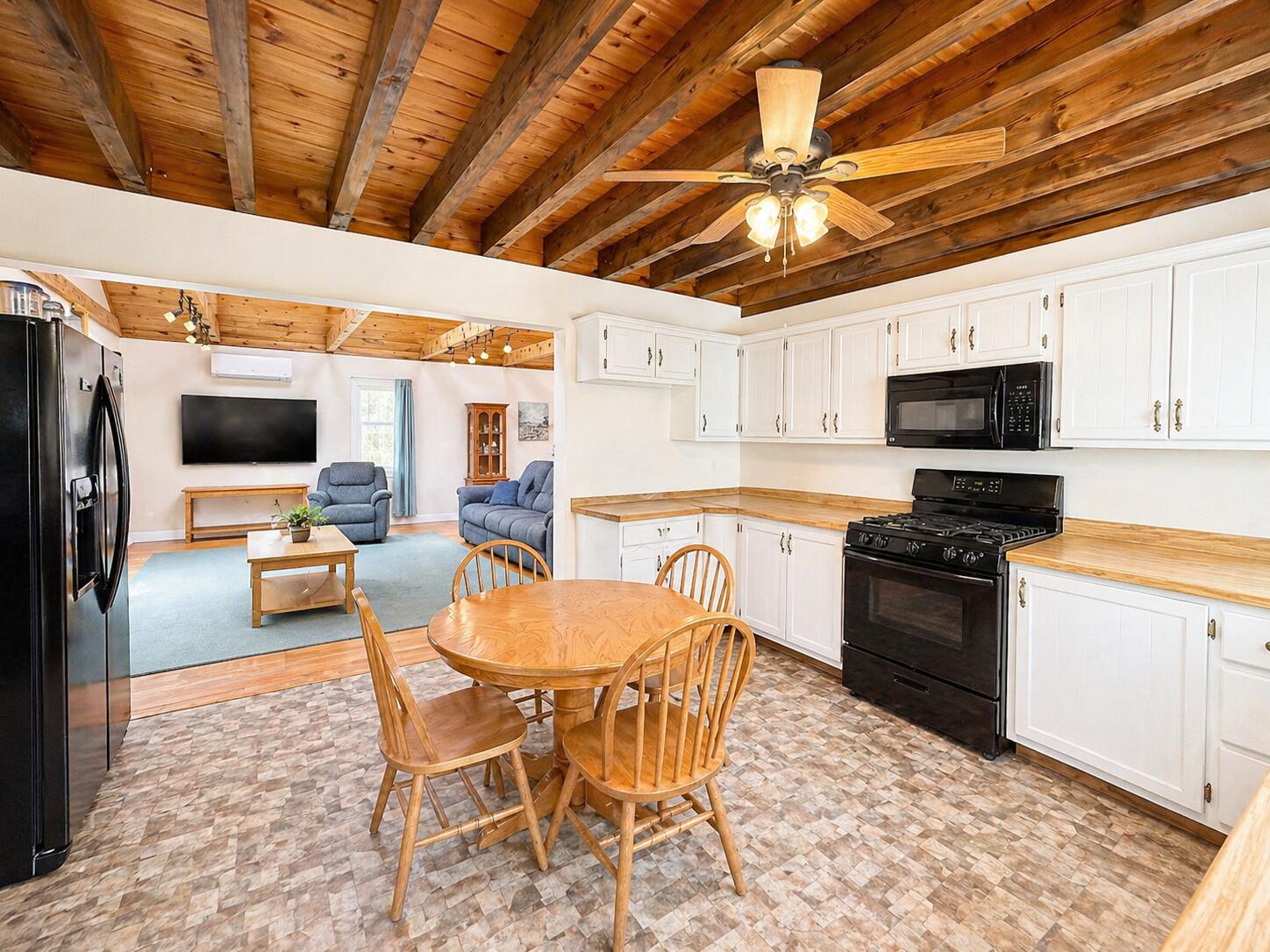 279 Fuller Road Carmel, ME 04419 - Photo 5 of 26 Kitchen